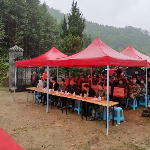 防患未然--长山乡组织开展锦园水库管涌险情应急抢险演练