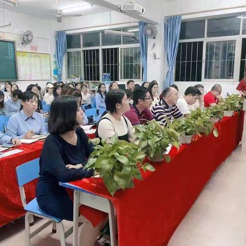 小荷才露尖尖角 教坛青春洒三联