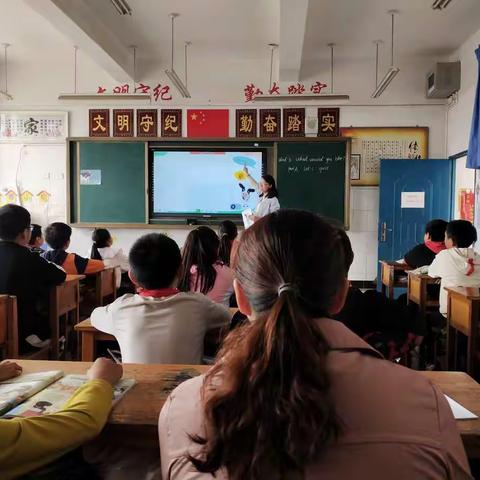 英语课堂，精彩纷呈