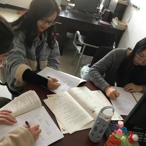 科学组组内研讨期末复习计划