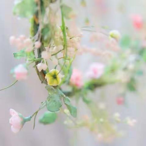 传雷锋精神，讲巾帼故事，做防疫先锋——记扁担沟中心学校党总支部主题党日