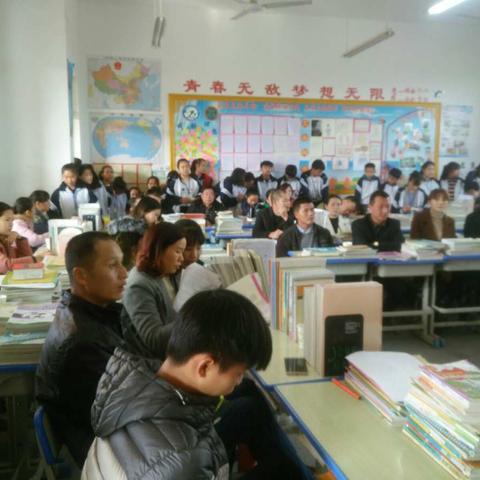 一场心灵沟通的盛宴――思源知恩班家长会