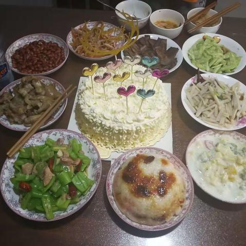 老爸，生日快乐，身体健康！