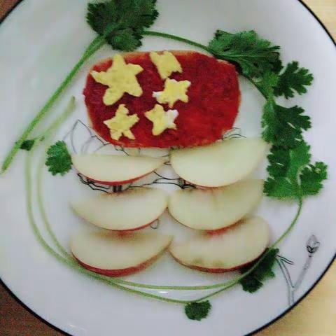 喜迎二十大  践行少年梦系列活动之童心巧手迎国庆