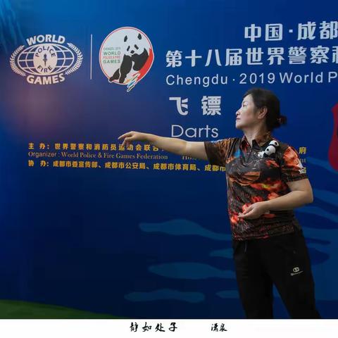 摄都体育版四人拍摄世警会部份照片