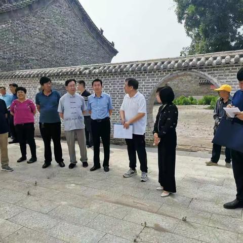 张晓明在襄垣考察地方历史文化和融媒体中心建设