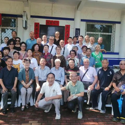 墨缘情书画社又聚松鹤楼