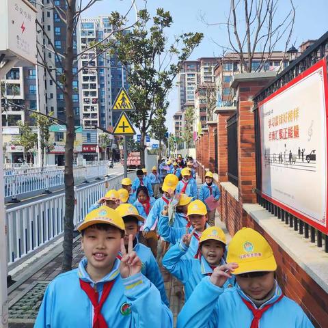 学习雷锋好榜样，志愿服务我践行--赣州市白云小学“学雷锋纪念日”志愿服务活动