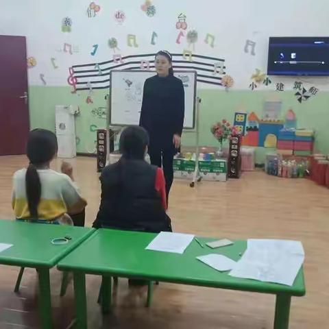 绿洲西苑幼儿园同课异构教研活动周