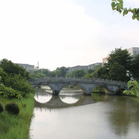 早“脱贫”，奔“全科”一一世行贷款村小、教学点教师全科教学能力提升培训班（第二阶段面授）