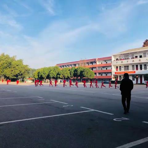 记小学语文数学教研活动心得体会——让学生成为学习的主人