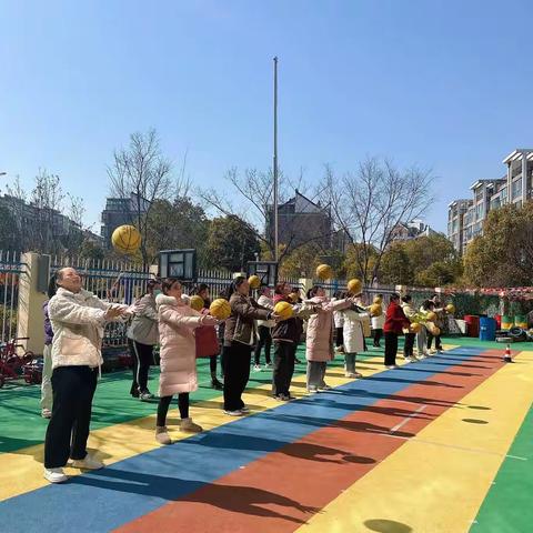 “篮球飞扬 快乐成长”——爱迪尔幼儿园篮球培训