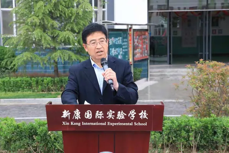 —记新康国际实验学校小学部春季小学生"跳出活力