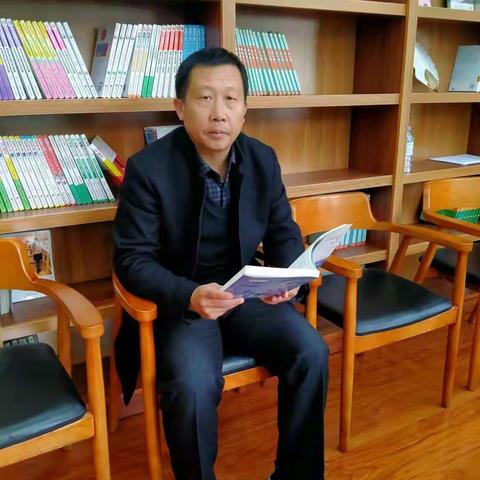 【东方•名师坊】辛勤耕耘育桃李 累累硕果慰园丁