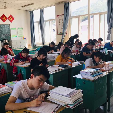 延安中学2021届文科组英语作文大赛