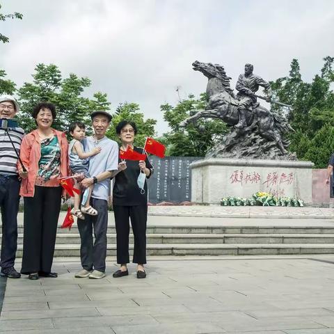 何白鸥“五一”回惠州美篇