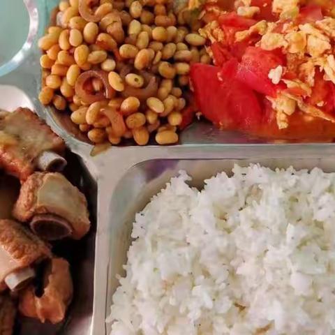 宝双小学的健康美味伙食