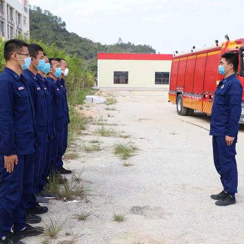 深汕消防救援大队组织对驾驶员进行摸底考核