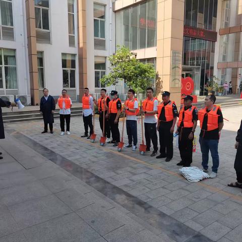 玉川路小学开展防汛应急安全演练活动