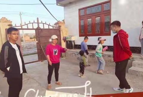 家校共育 共促成长--新民乡石咀小学开展家访活动