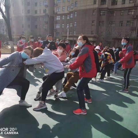 “阳春三月天  欢度女神节”