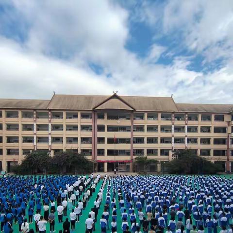 同心庆国庆，喜迎二十大——西盟县职业高级中学 民族中学开展庆国庆活动