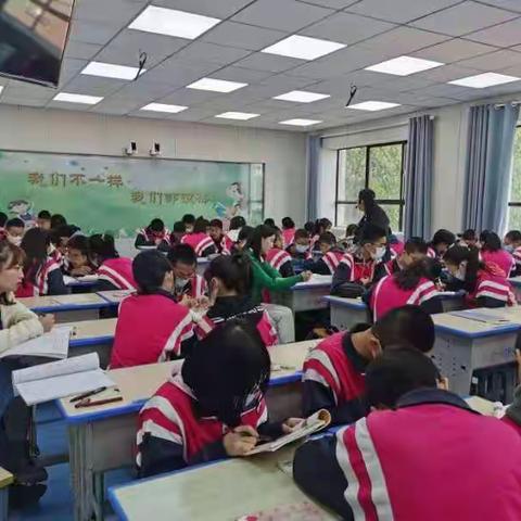 2021年10月八年级英语备课组活动美篇