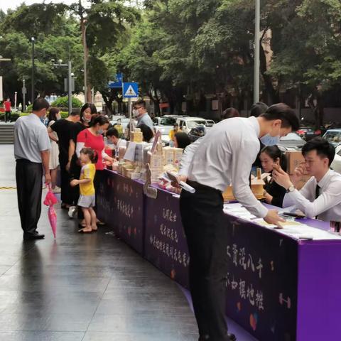 如何优雅的在朋友圈摆摊？