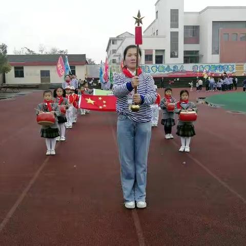 青芒果幼儿园“忆童年，致青春”大型冬季亲子运动会