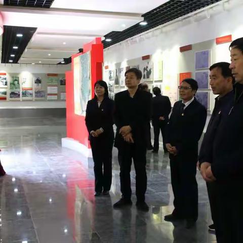 县人大常委会机关开展党史学习教育主题党日活动