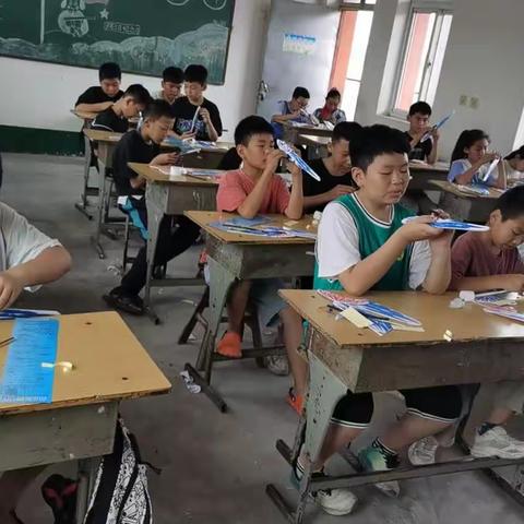 天喜镇小学航模社团
