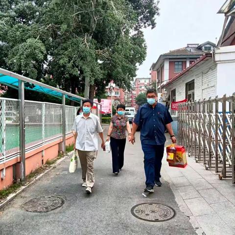 走访慰问烈士遗属浓浓真情暖人心