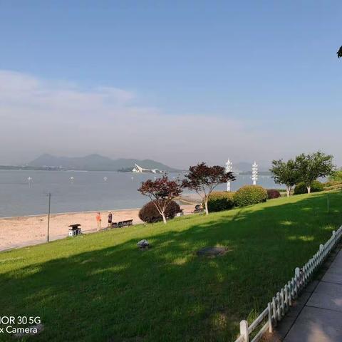 泳后的清晨 夏日絮语