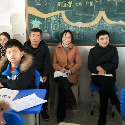 许昌市教研室数学组教研员谷晓凯老师到许昌市第六中学调研