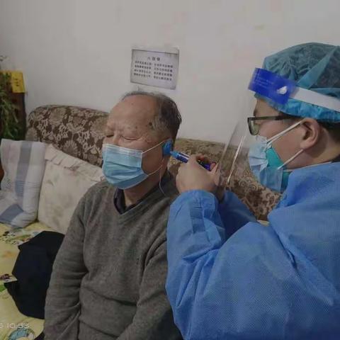 “关爱听力健康，建设健康生活”——雁塔区残联为听力残疾人适配助听器