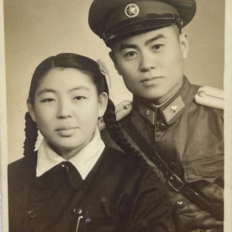 姥姥，明天您回来吗？