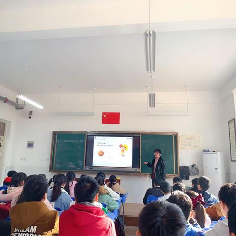 不忘初心、砥砺前行——公园路学校初中部英语组教研活动