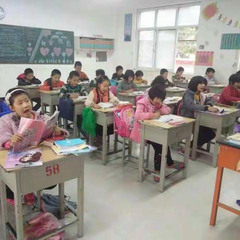 前进中的前现城小学                     英语教学篇