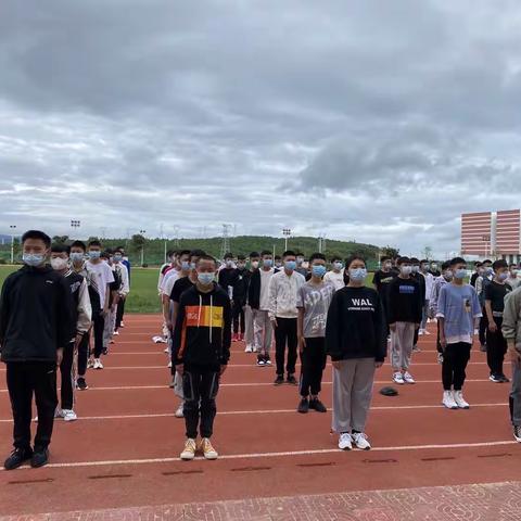 2021学年班情分析会-21汽修班