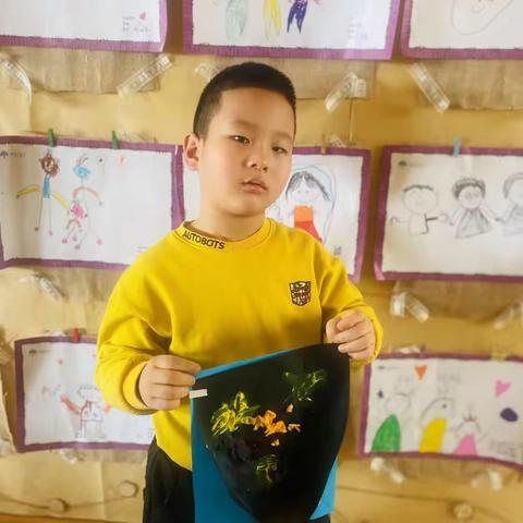 蓝二班🎀女神节快乐吖🫡