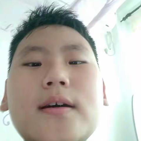 海口市第27小学  六八班  【张泽宸】  M1U1英语背诵