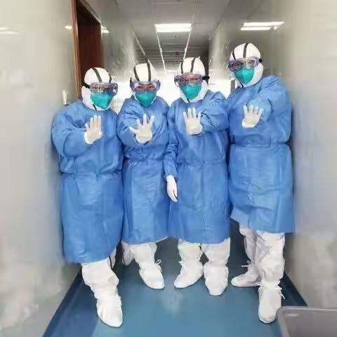 以战“疫”姿态，过最美“三八”妇女节