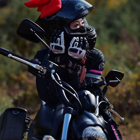 秘境之约——机车美眉