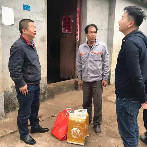 走访慰问贫困户，精准帮扶暖人心——区机关事务管理局“走访慰问贫困户”活动