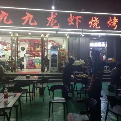 夜间值守 尽职尽责 城市管理 永不停歇