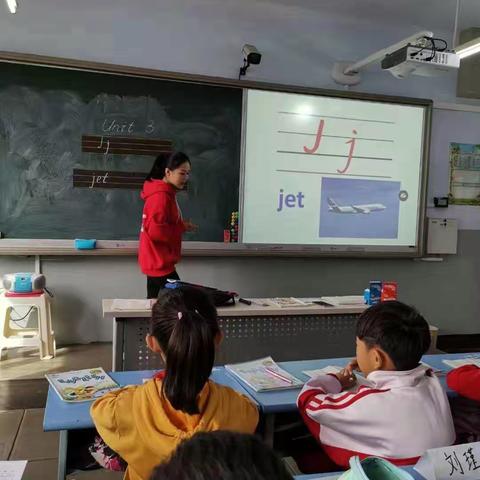 借视导之力  促教师成长 ———北新村小学迎区教研室视导