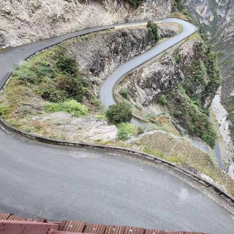 歌曲名《巴拉格宗》