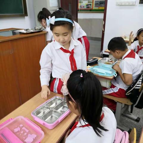 创城在行动——我是光盘小使者