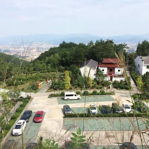 国庆第1天，水竹坞人很多，素质都很高