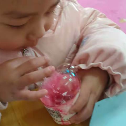 东升幼儿园中一班第四周活动剪影